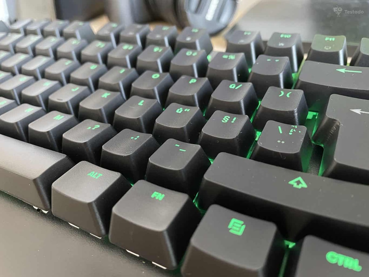 recenze Niceboy ORYX K610 Chameleon