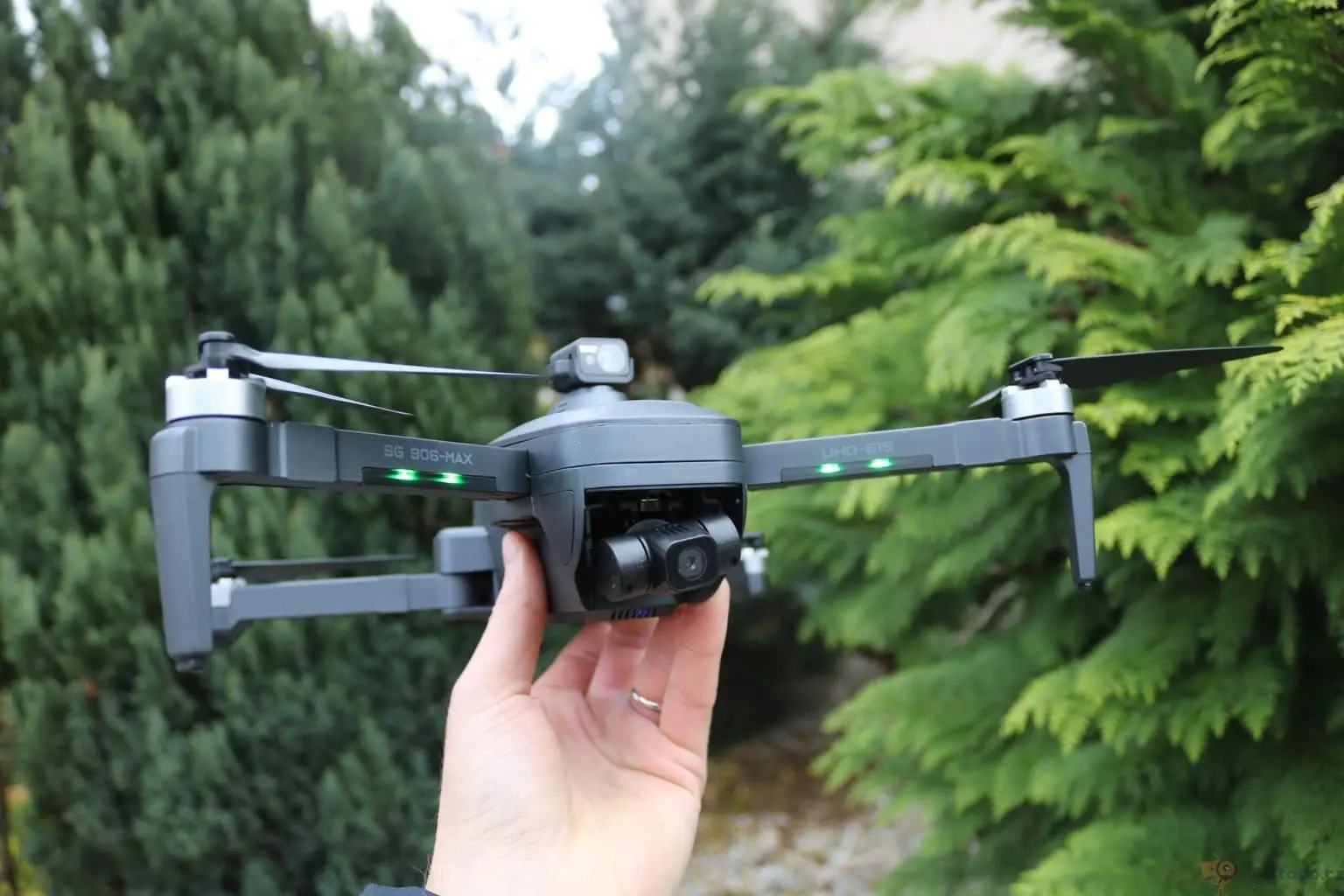 Aerium SG MAX GPS recenze dronu recenze, testy