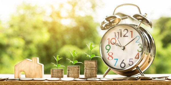Investovat, nebo splatit dluhy?