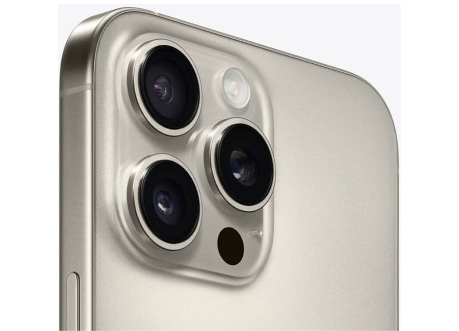 iPhone 16 Pro Max - recenze - systém a konektivita