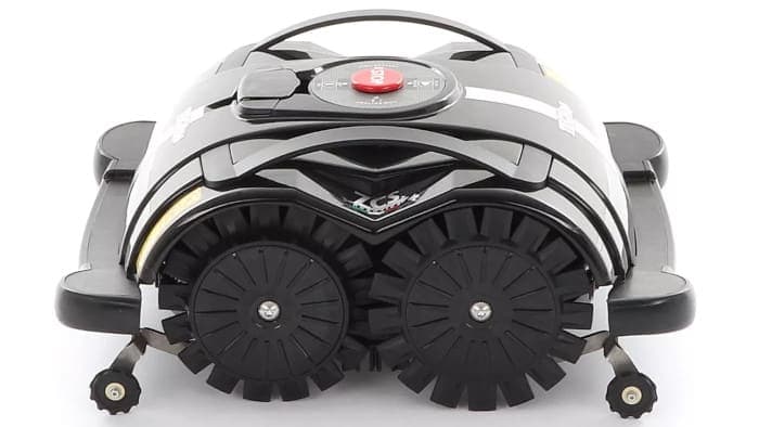 levná robotická sekačka ZCS Tech line D6 recenze