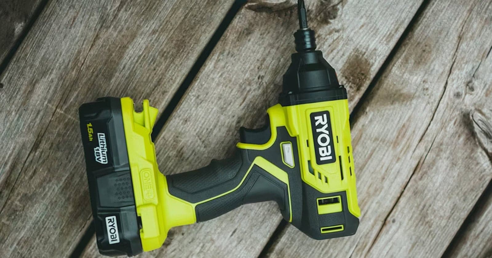 Nejlepší aku vrtačky a šroubováky test a recenze