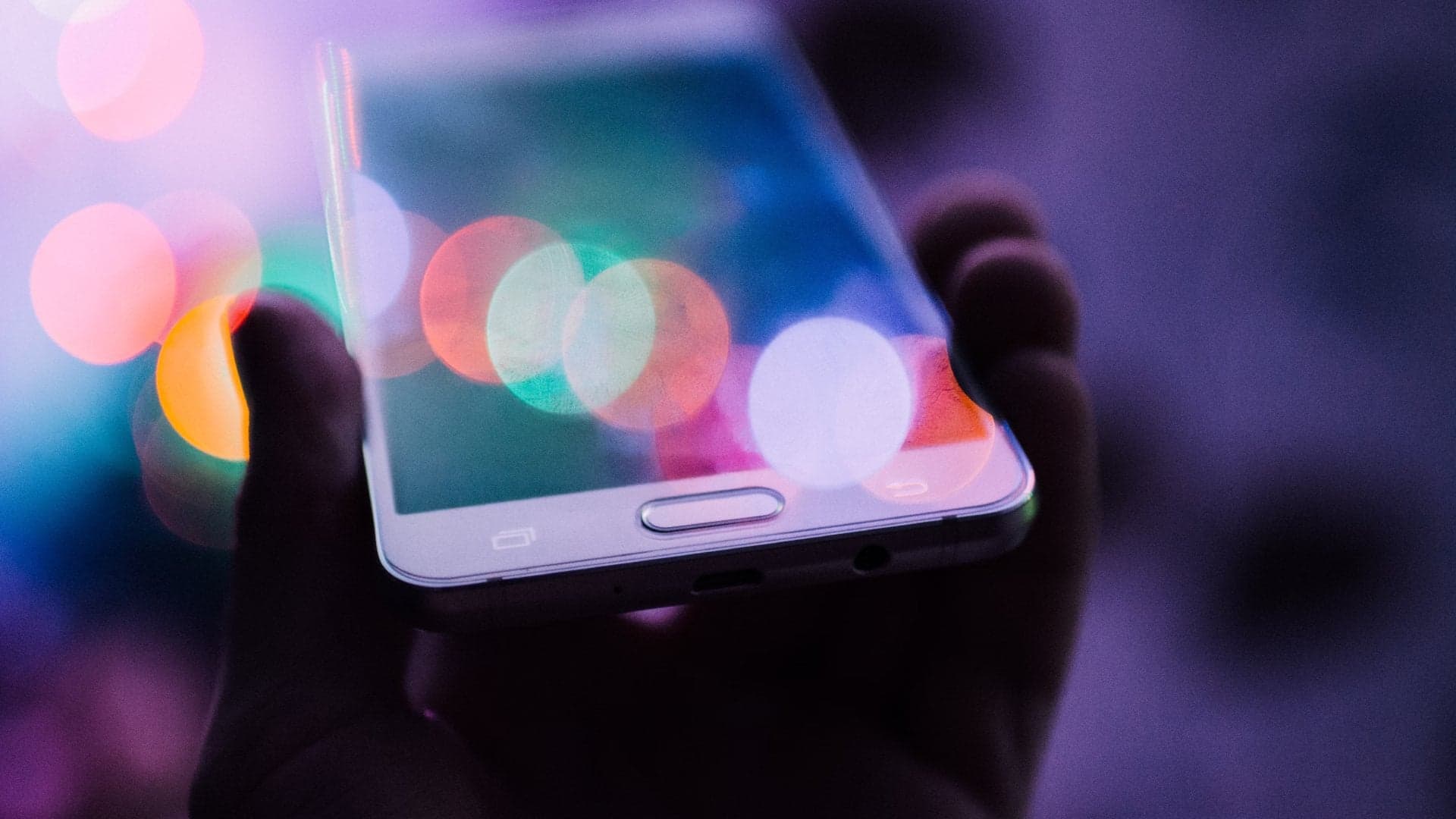 Nejlepší levné mobilní telefony, recenze smartphonů