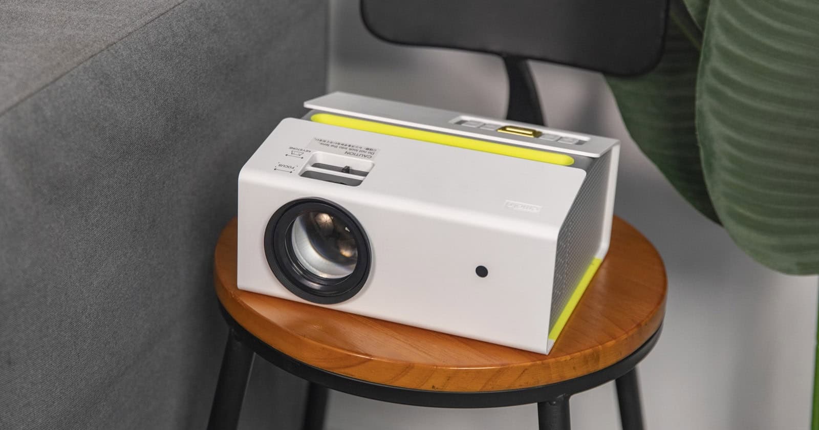 Nejlepsi-mini-projektory-test-a-recenze.jpg