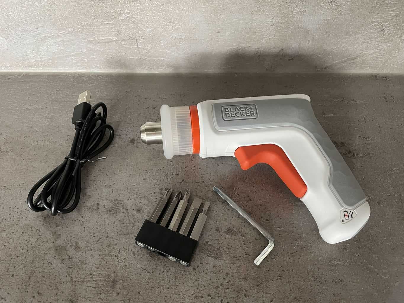 Recenze aku šroubováku Black & Decker BCRTA01