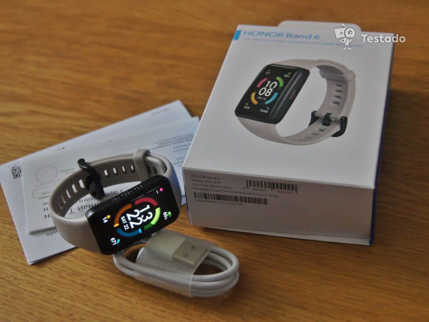 test fitness náramku Honor Band 6 - obsah balení