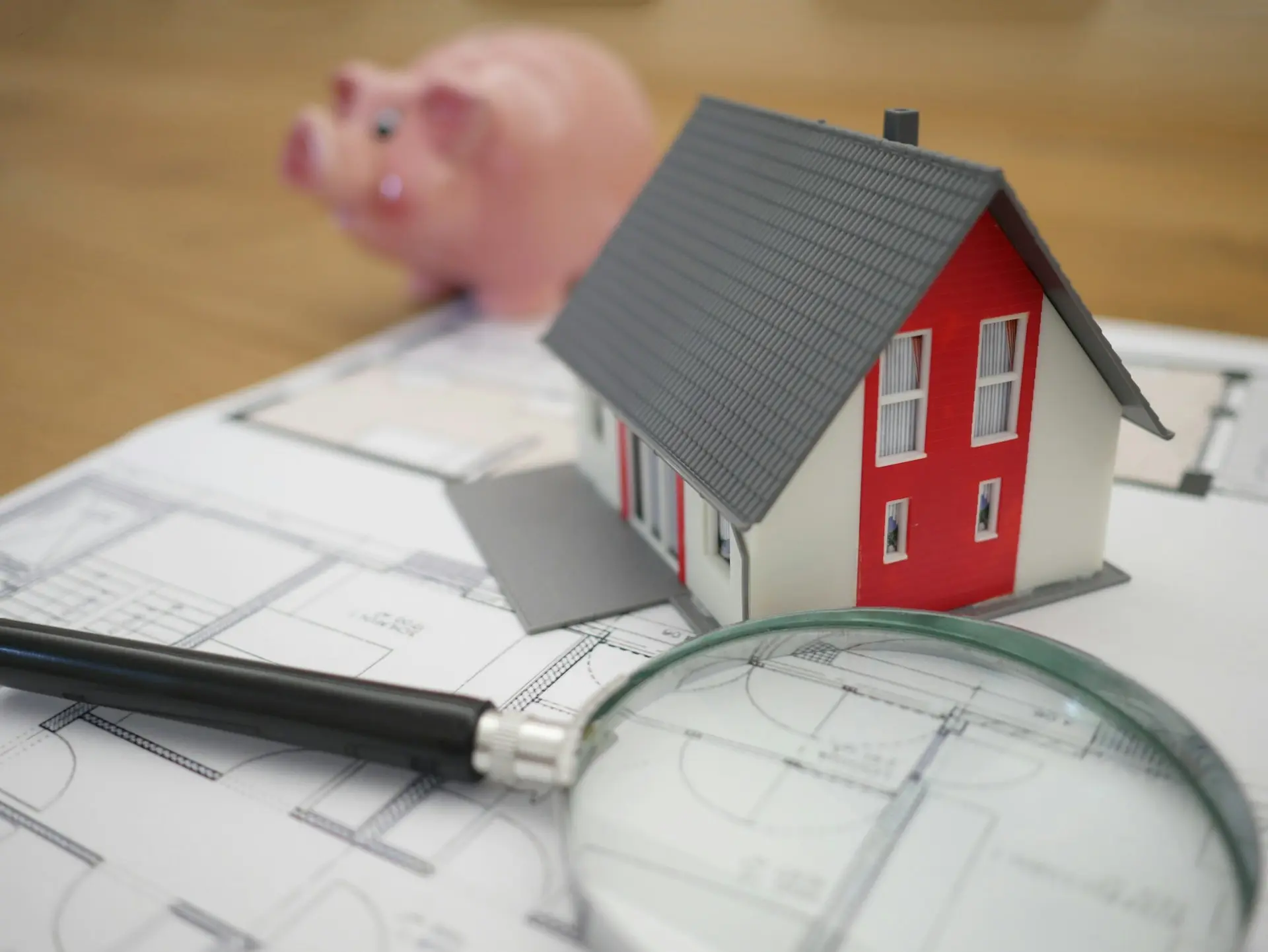 Investovat, nebo splatit dluhy?