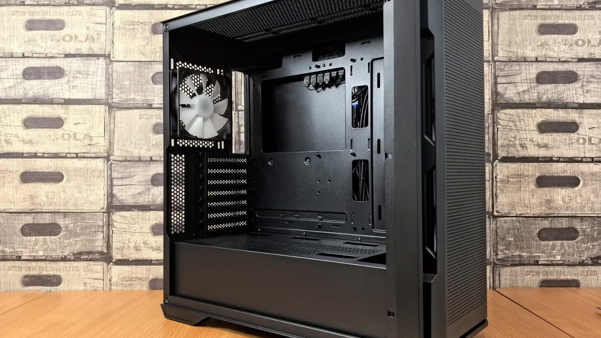 Recenze nejlepších PC skříní