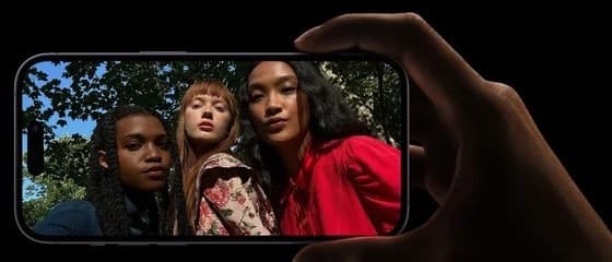 Vybavení mobilního telefonu iPhone 14 Pro srovnání