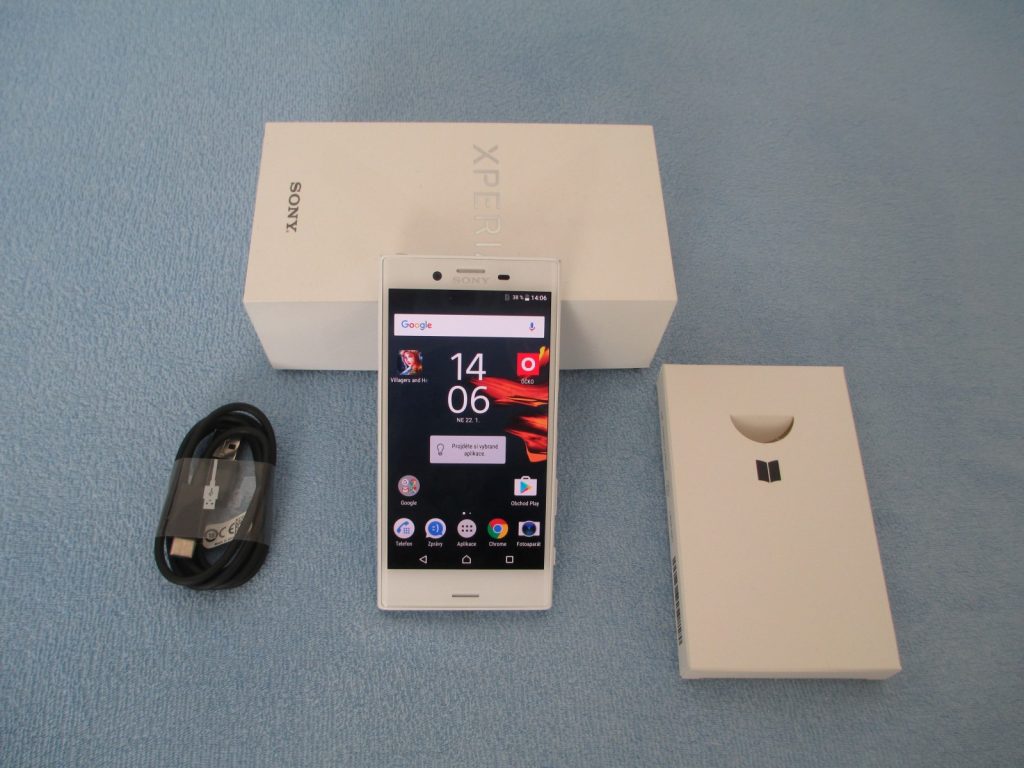 Sony Xperia X Compact - obsah balení