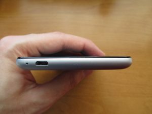 Xiaomi Redmi Note 3 Pro - spodní strana