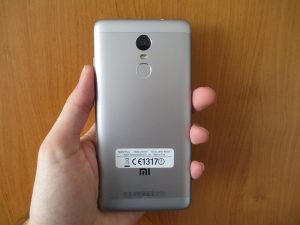 Xiaomi Redmi Note 3 Pro - zadní srana