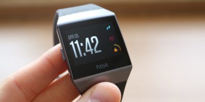 Recenze chytrých hodinek Fitbit ionic