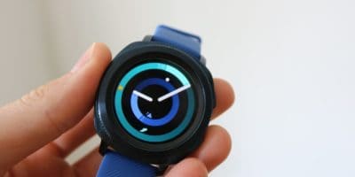 Recenze chytrých hodinek Samsung Gear Sport