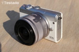 Recenze Canon EOS M100