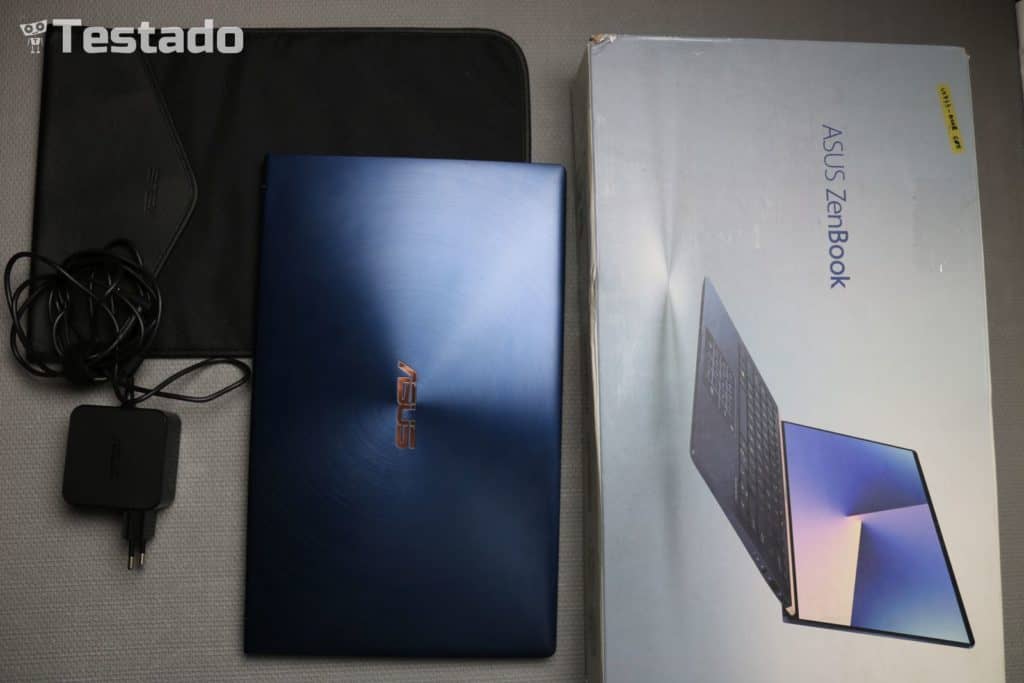 Recenze Asus ZenBook 14 - obsah balení