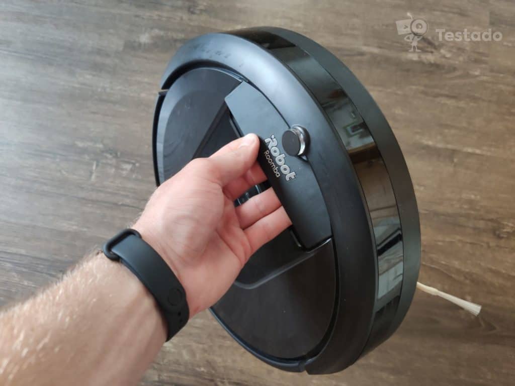 Recenze robotického vysavače iRobot Roomba i7+