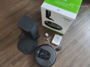 Recenze robotického vysavače iRobot Roomba i7+ obsah balení
