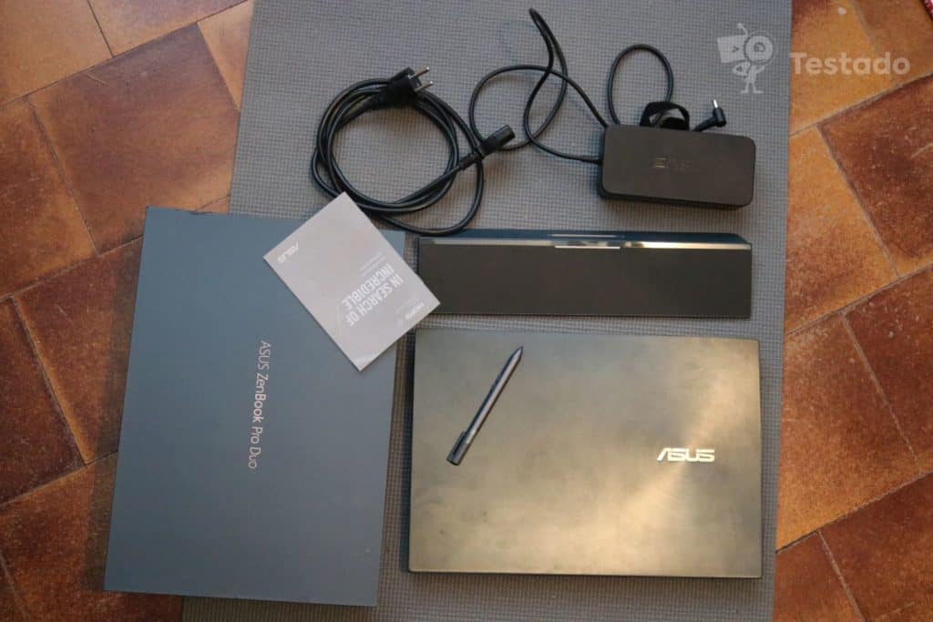 Asus ZenBook Pro Duo recenze a test - obsah balení