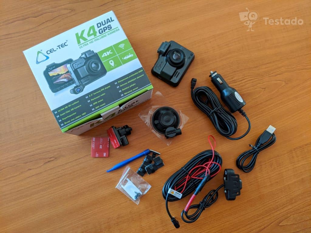 Recenze autokamery Cel-Tec K4 Dual GPS - obsah balení