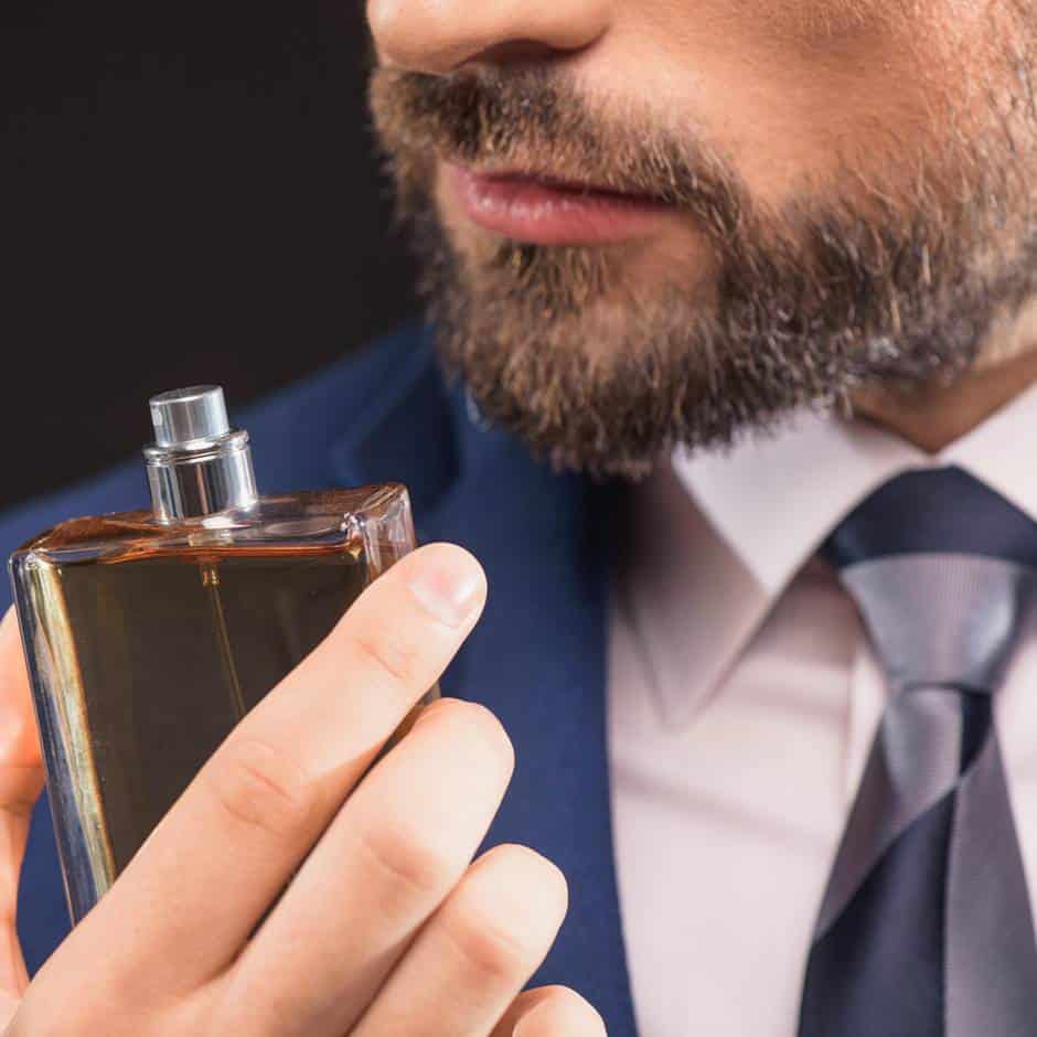 jak správně parfém nanést