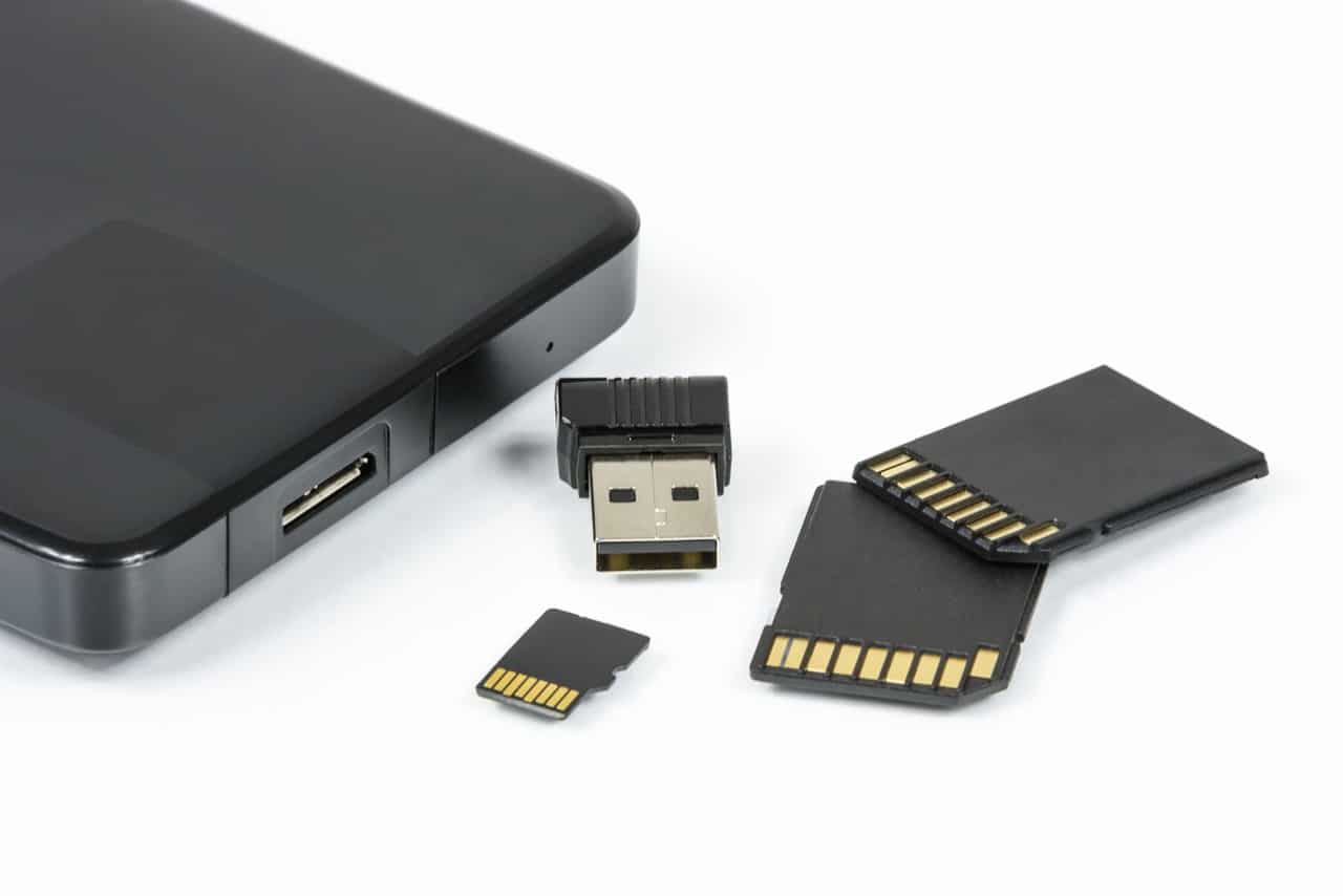 další rozhraní USB hubů
