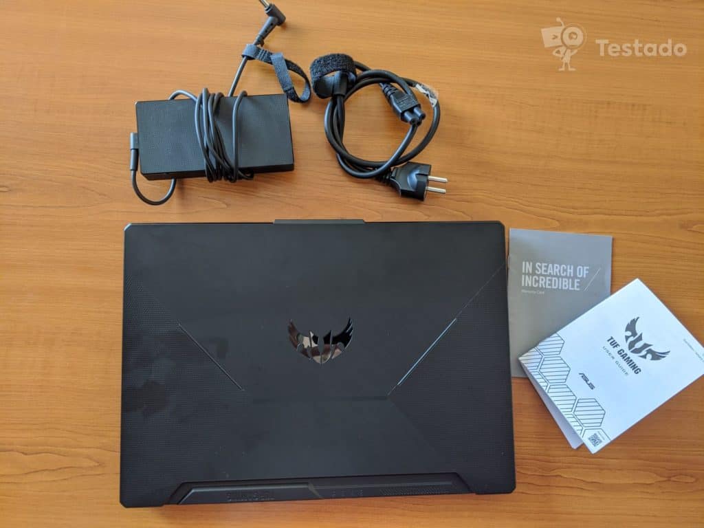 Recenze herního notebooku Asus TUF Gaming A15 FA506II-BQ027T - obsah balení