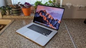 Recenze MacBook Pro 16" Touch Bar