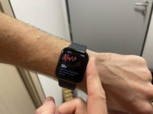 recenze Apple Watch Series 6 EKG