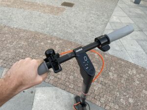 Ninebot Kickscooter F40E by Segway - test elektrokoloběžky