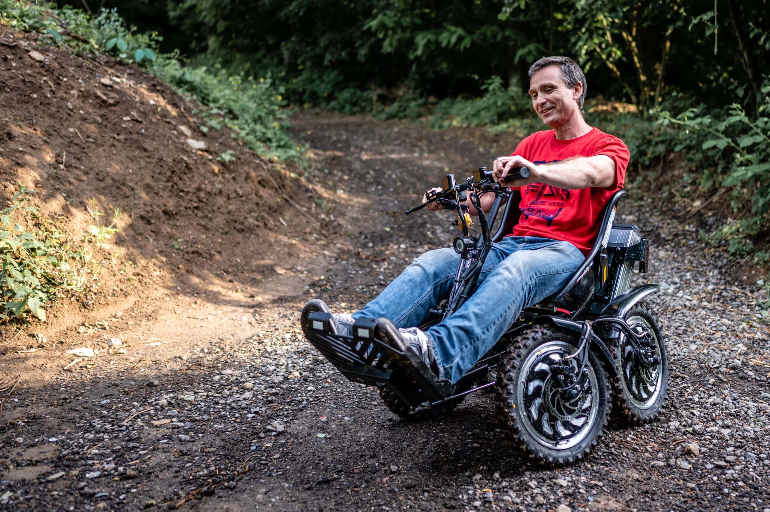 elektrické invalidní terénní vozíky