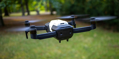 Recenze dronu AERIUM Hubsan Blackhawk 2 GPS 4K Combo