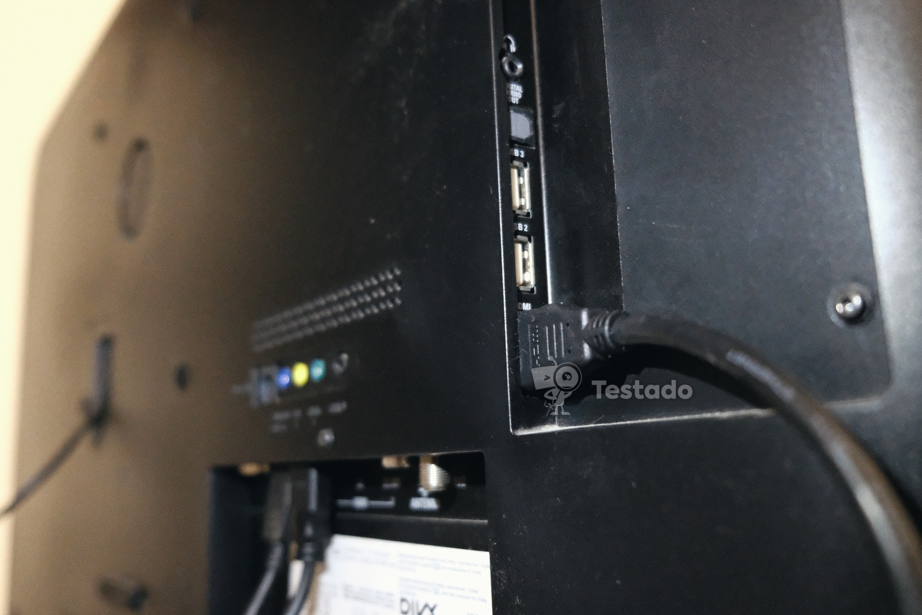Tesla MediaBox XT850 zapojení k tv