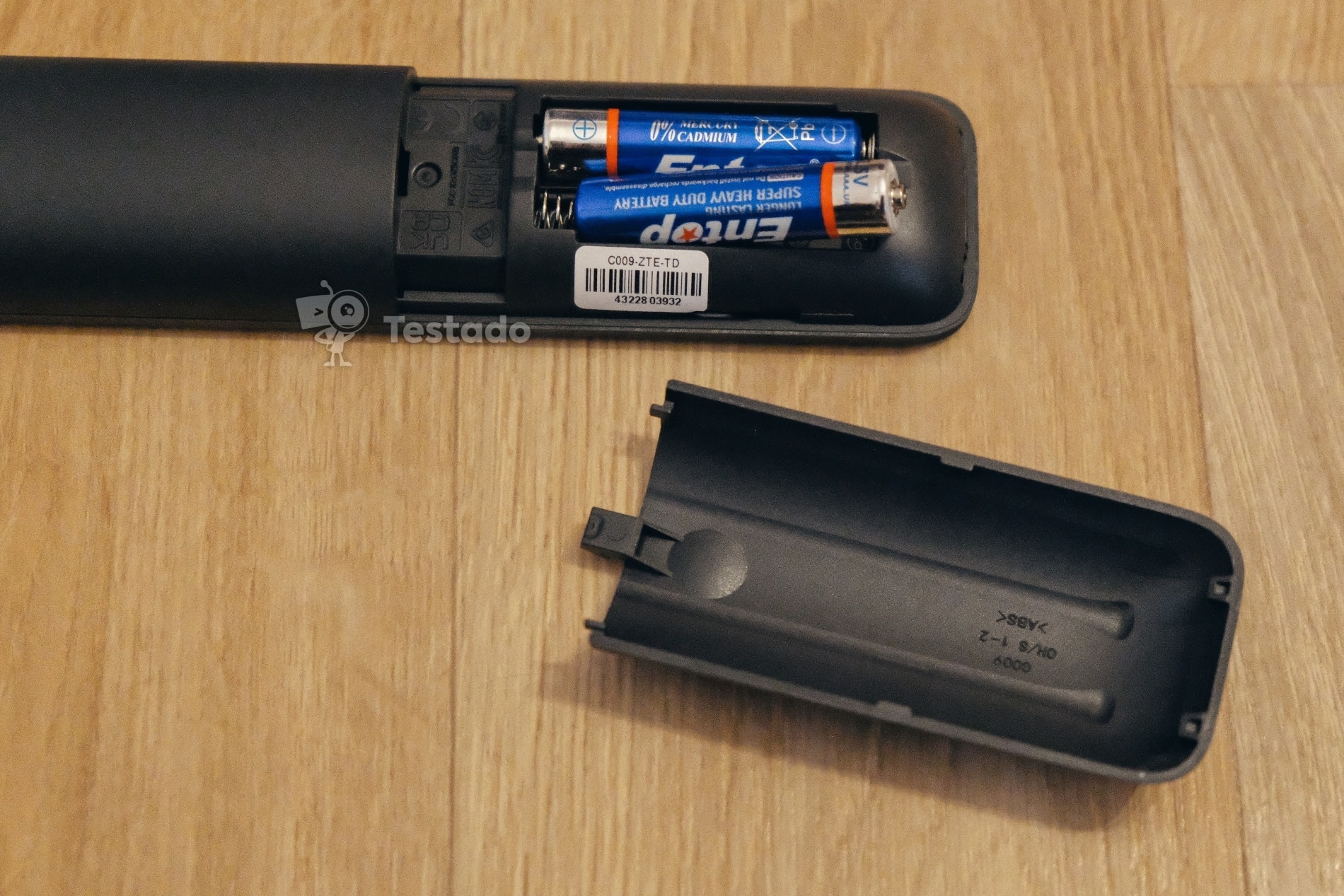 baterky do ovladače Tesla MediaBox XT850